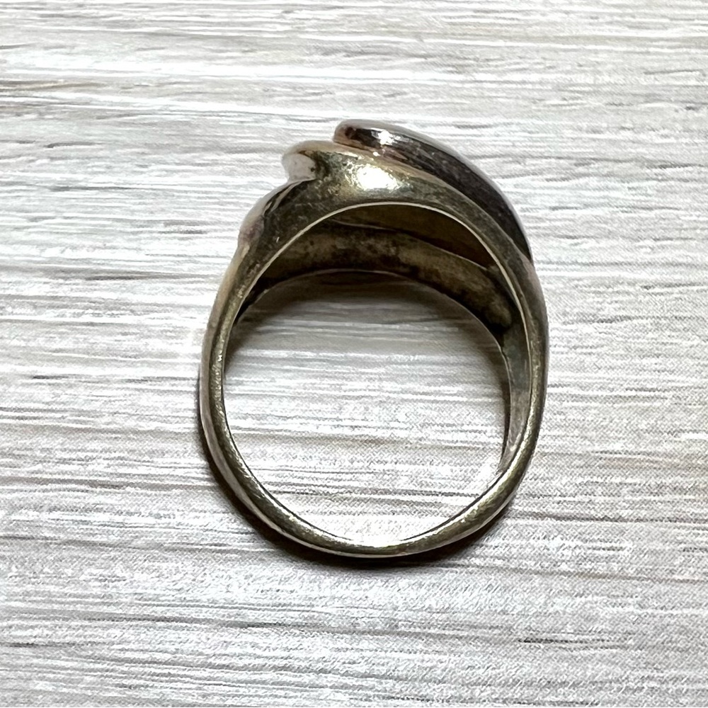 Vintage Designer Signed IBB Two Tone Sterling Silver Dome Ring, Size 6.5, 4.8g - Picture 5 of 11